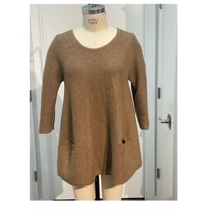 Moth/Anthropologie Cashmere Sweater.Functional CB Placket, perfect for layering.